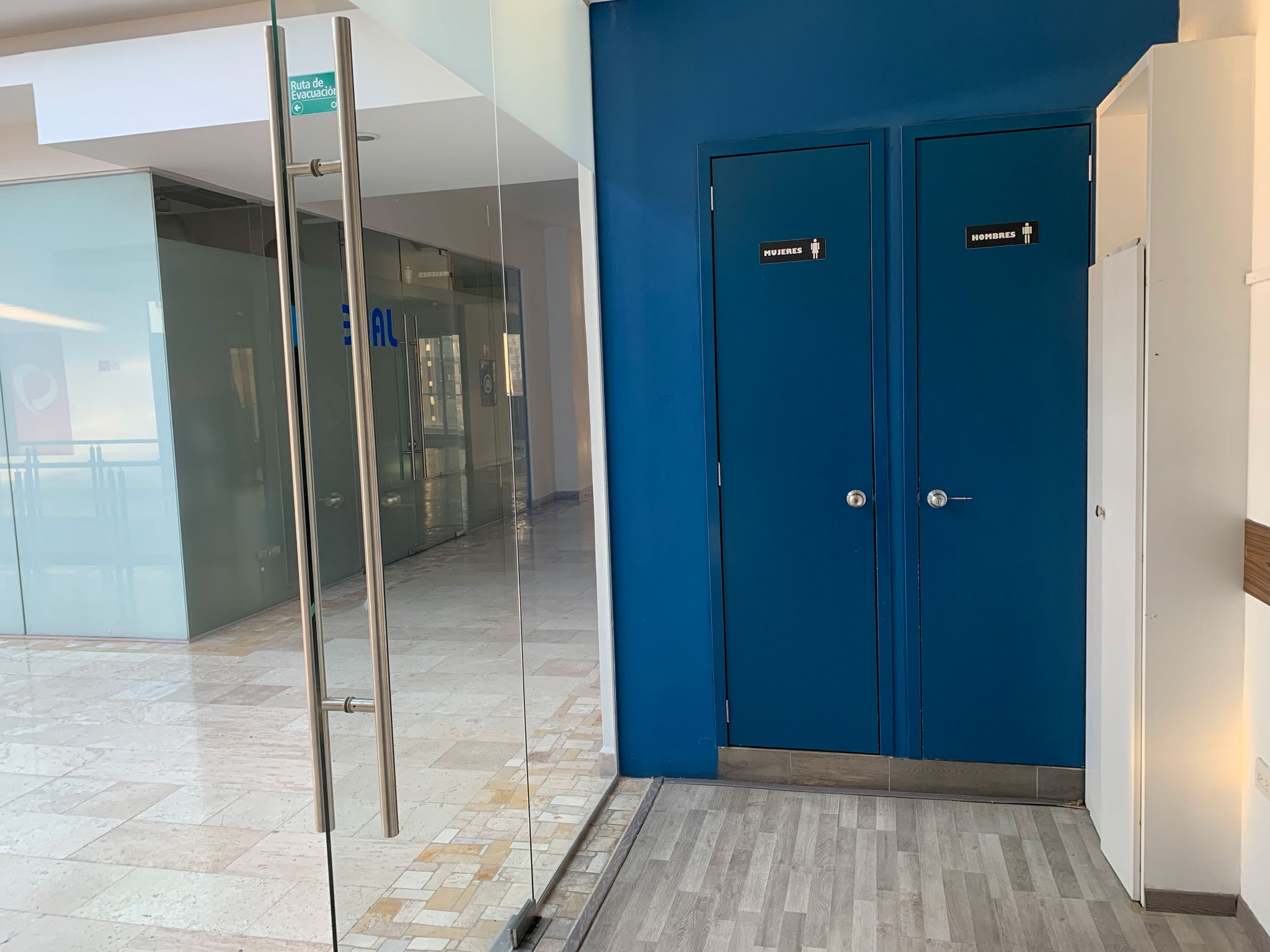 Òpera 306 | Business Center