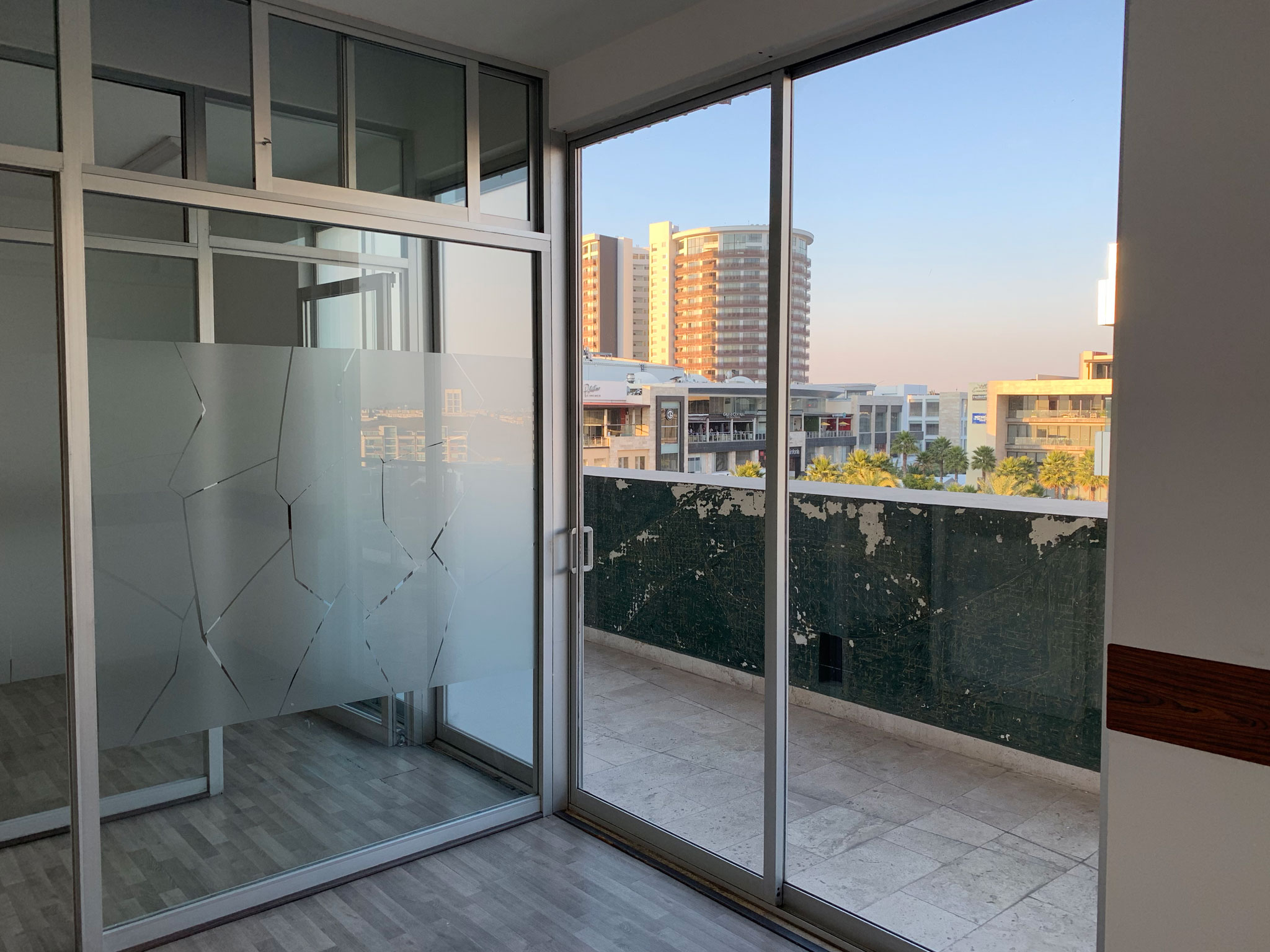 Òpera 306 | Business Center